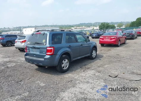 2011 Ford Escape Xlt z USA, uszkodzony, nr VIN 1FMCU0DG7BKC14107